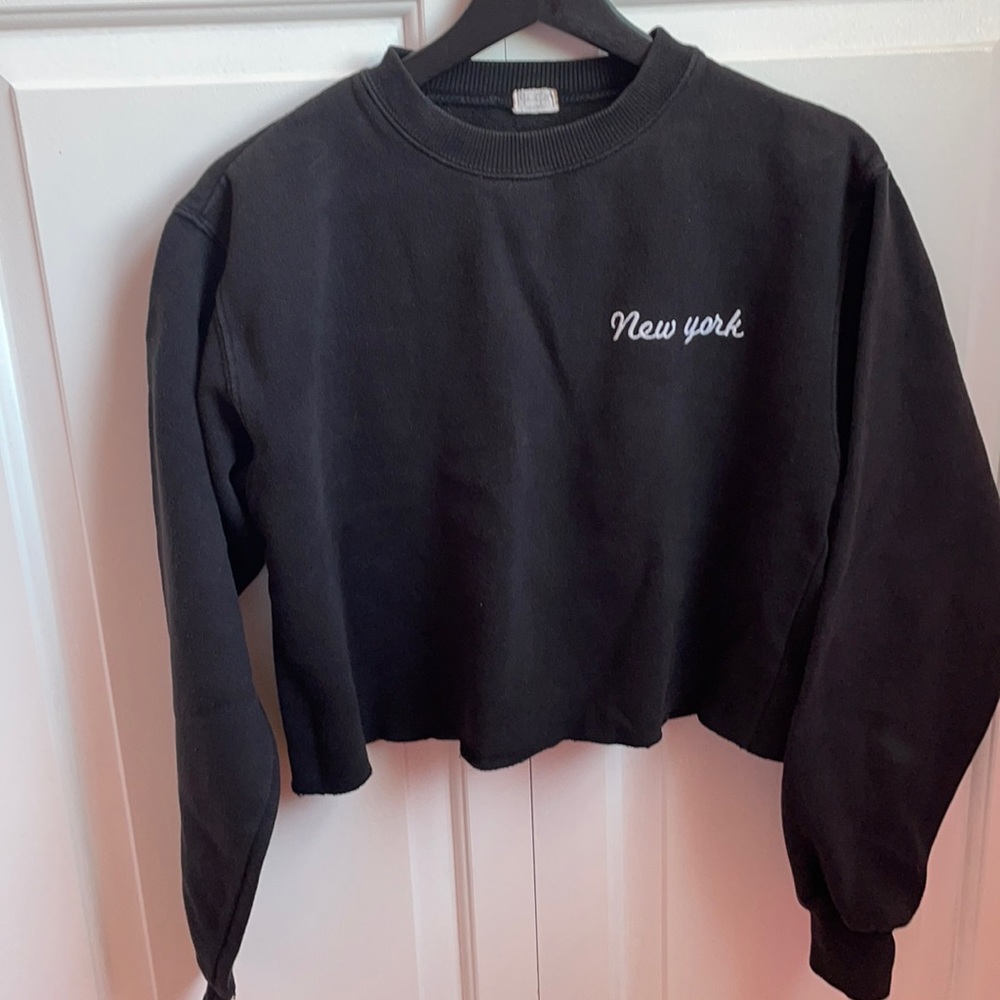 Brandy Melville black crop sweatshirt